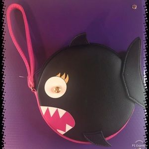 Wristlet “Baby Shark”